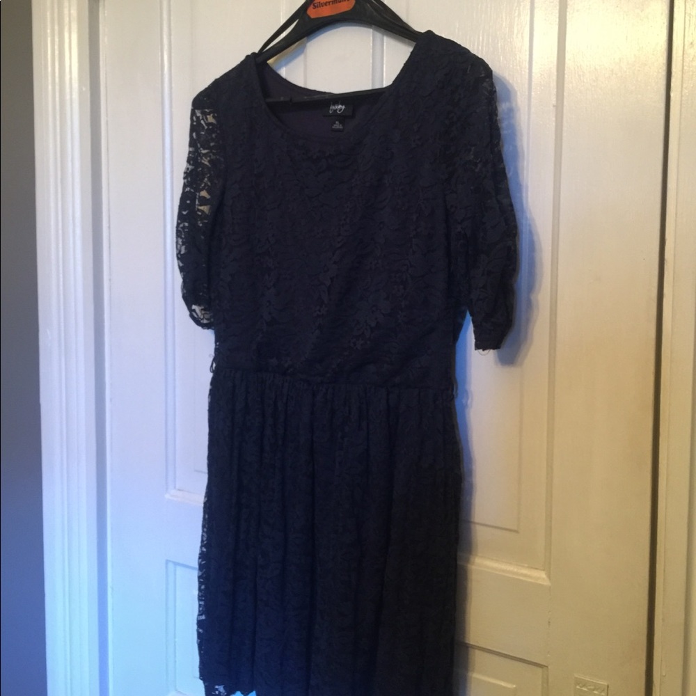 ❤️ EUC dress